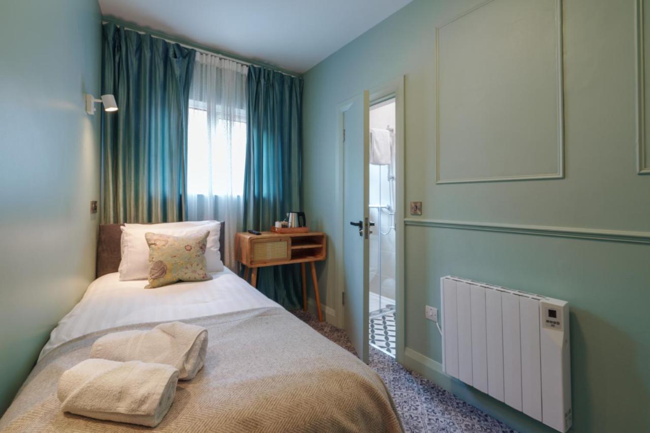 Topper'S Rooms Guest Accommodation Carrick on Shannon Exterior foto